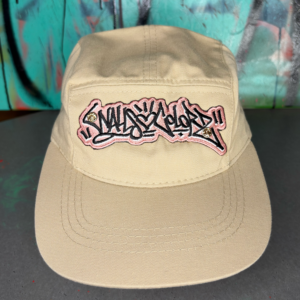Casquette brodée